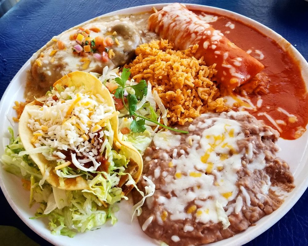 3 item combo, chicken taco, chille relleno, chicken enchilada